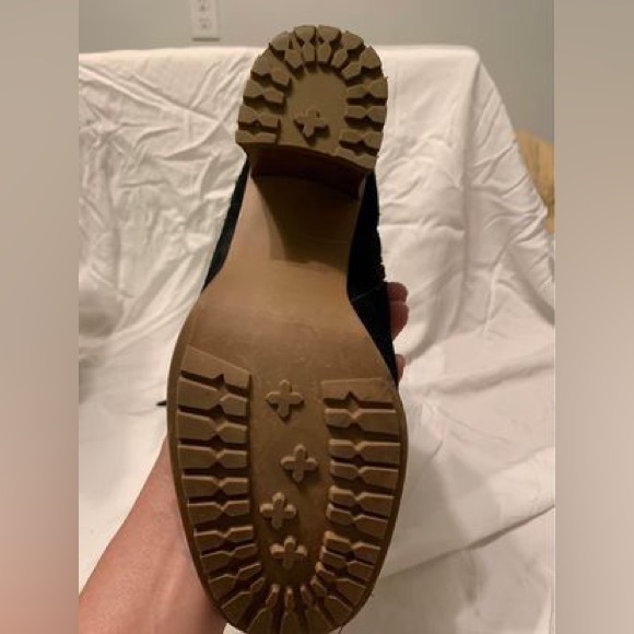 Boho suede ladies sz 6 1/2 boots - NEW - Picture 4 of 8